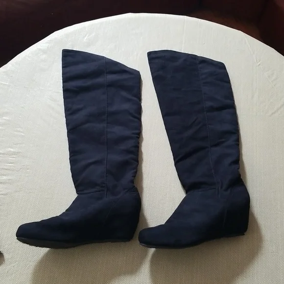 Kara Asymmetrical Soft Black Boots - Picture 3 of 5